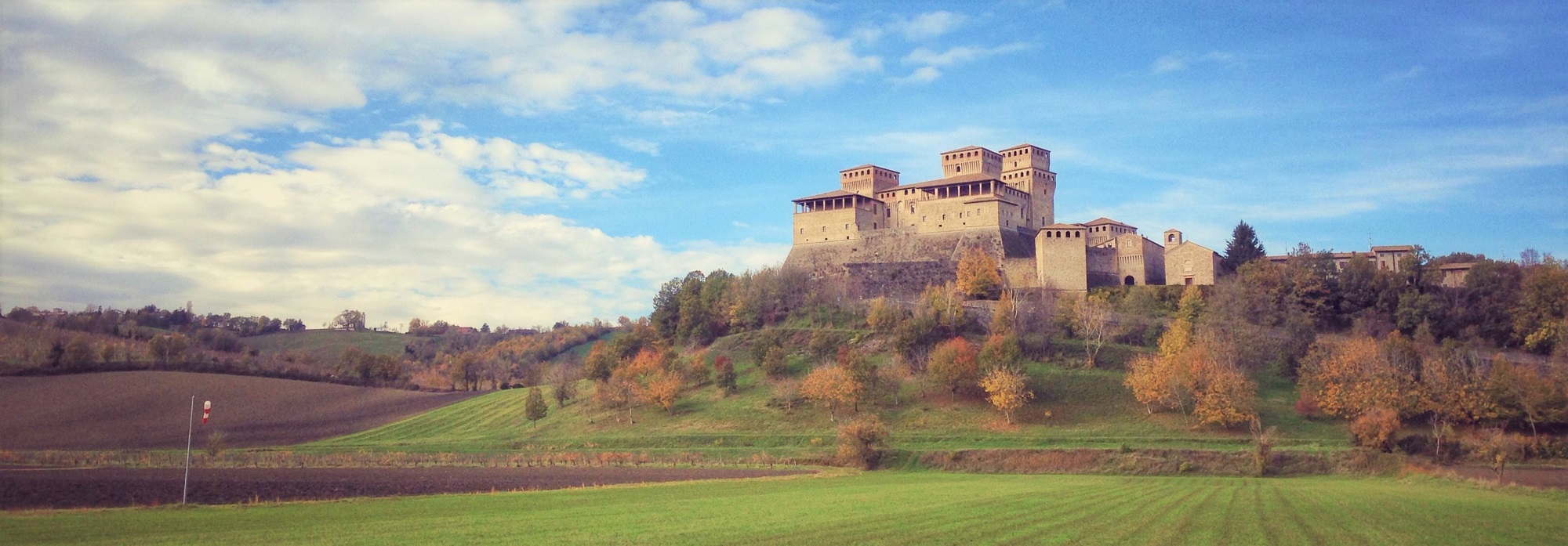 Passeggiate autoguidate e gratuite intorno al Castello di Torrechiara + Offerta Pic Nic